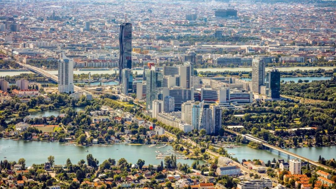 Schoenes Living Am Donauufer Wien Exteriör bild